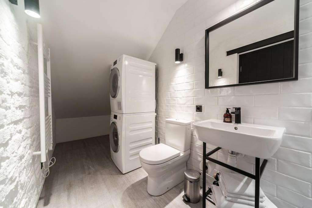 3 Storey With A Character And A Terrace Appartement *