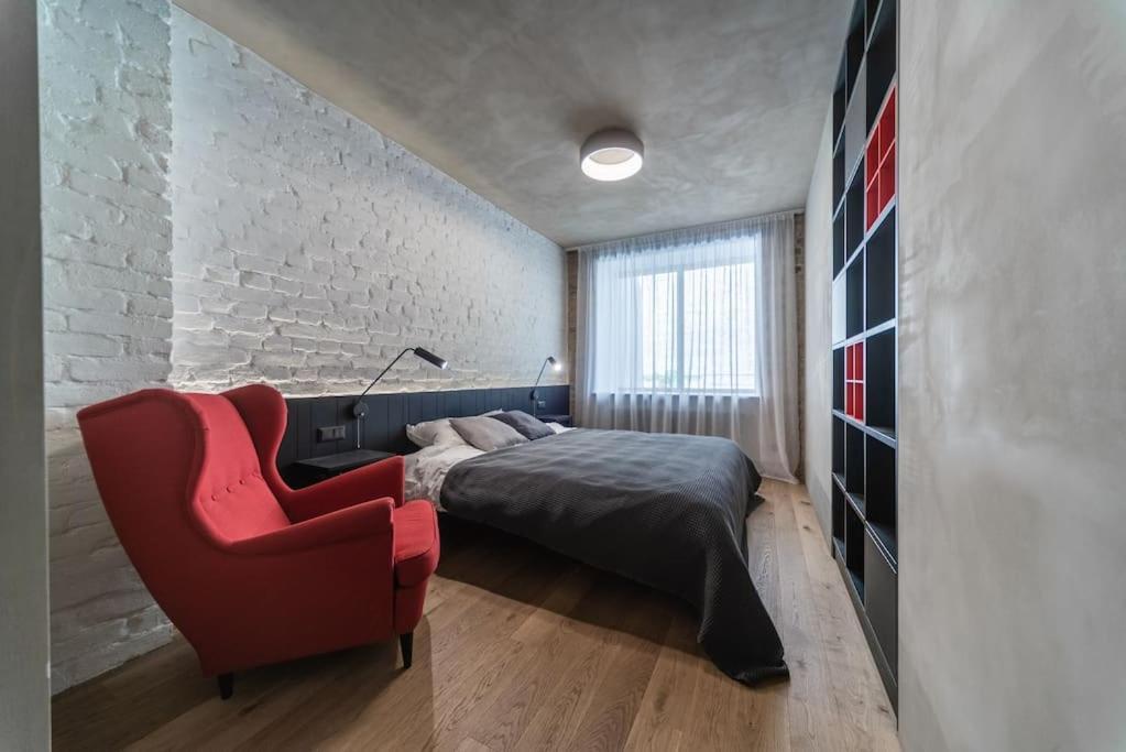 Apartment 3 Storey With A Character And A Terrace